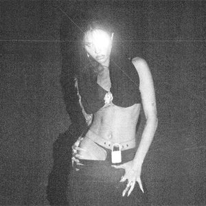Zdjęcia dla 'Burn to Make It Glow'