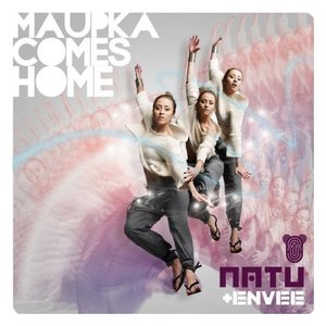 “Maupka Comes Home”的封面