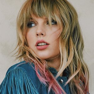 “Taylor Swift”的封面