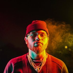 “Miky Woodz”的封面