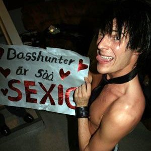 “Basshunter”的封面