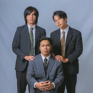 “Pentas Sandiwara”的封面