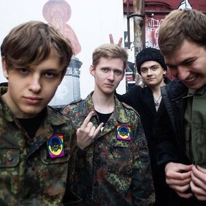 “Закрите суспільство та його друзі”的封面