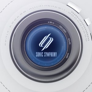 “Sonic Symphony”的封面