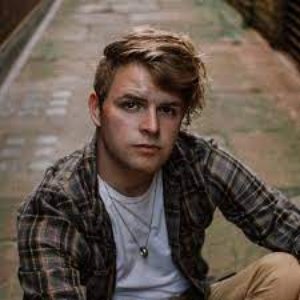 “Drew Thomas”的封面