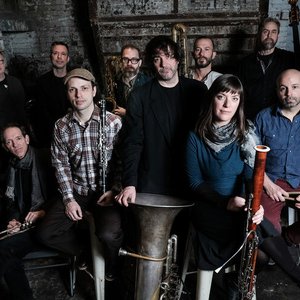 Imagem de 'Ghost Train Orchestra & Kronos Quartet'