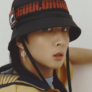 “Ravi”的封面