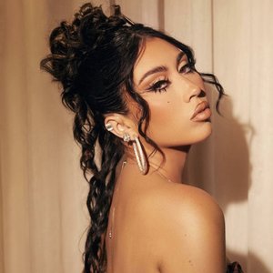 Zdjęcia dla 'Kali Uchis'