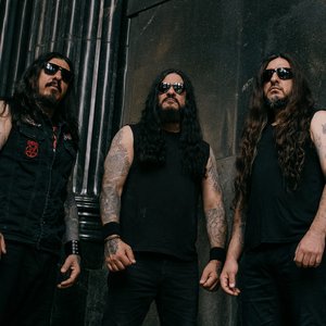 “Krisiun”的封面