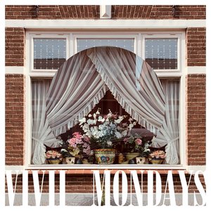 “Mondays (Extended Version)”的封面