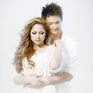 Immagine per 'Ell & Nikki'