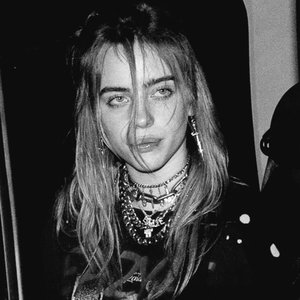 'Billie Eilish' için resim