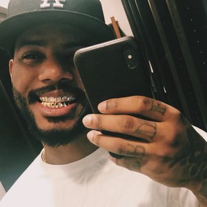 “Xavier Dixon”的封面