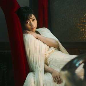 Image pour '宇多田ヒカル'