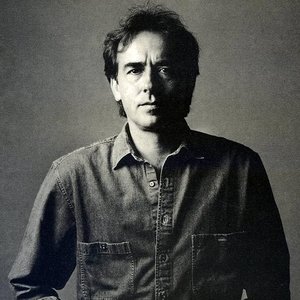'Joan Manuel Serrat' için resim