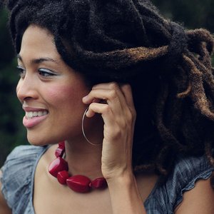 Image for 'Valerie June'