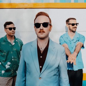 Bild für 'Two Door Cinema Club'