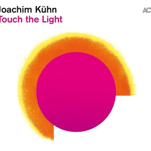 Bild för 'Touch the Light'