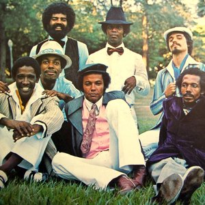 “Banda Black Rio”的封面