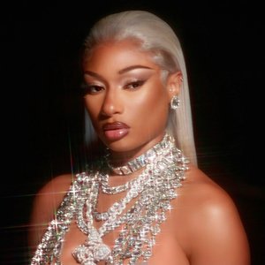 “Megan Thee Stallion”的封面