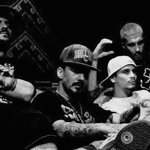 Imagen de 'Cartel MCs'