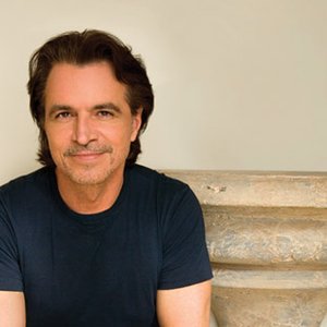 Image for 'Yanni - www.musicasparabaixar.org'