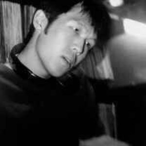 “Kouji Nagahashi”的封面