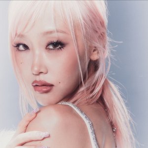 Imagem de 'HEYOON'