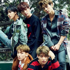 Image pour 'SHINee'