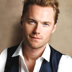 “Ronan Keating”的封面