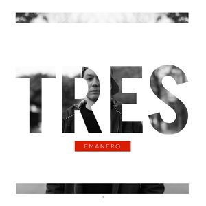 “Tres”的封面