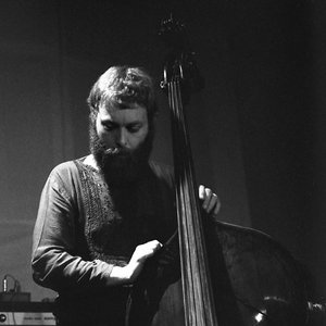 “Dave Holland”的封面