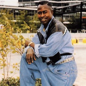 'Amakye Dede' için resim