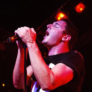 “Johnny Gioeli”的封面