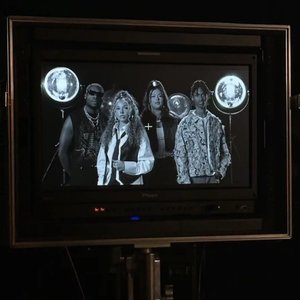 Immagine per 'Somebody That I Used To Know (from the Netflix Series "Building The Band") [Live]'