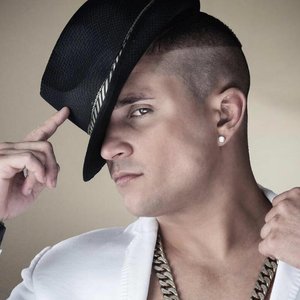 Image for 'Osmani Garcia "La Voz"'