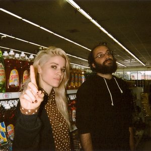 “Dirty Dishes”的封面