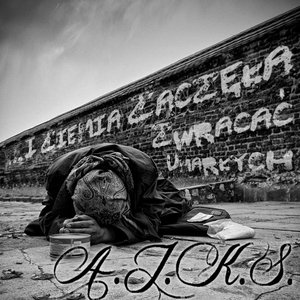 “...I Ziemia Zaczęła Zwracać Umarłych”的封面