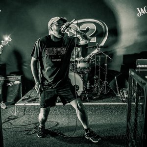 “Hour Of Reprisal”的封面
