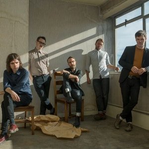 “Idlewild”的封面