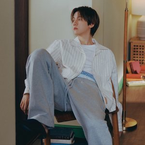 “BAEKHYUN”的封面