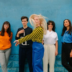'Alvvays' için resim