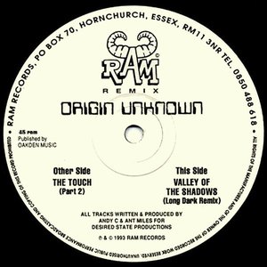 “The Touch, Pt. 2 / Valley of the Shadows (Long Dark Remix)”的封面