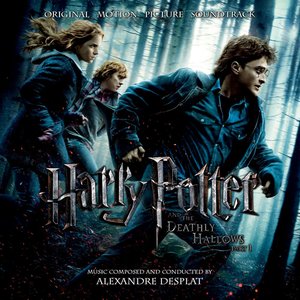 “Harry Potter and the Deathly Hallows, Part 1”的封面