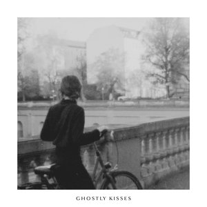 Изображение для 'The City Holds My Heart (Acoustic)'
