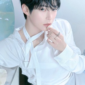 “SUNG HAN BIN”的封面