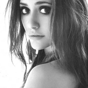 'Emmy Rossum' için resim