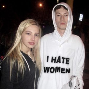 Immagine per 'Gay Bladee'