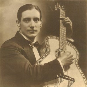 “Francisco Alves”的封面