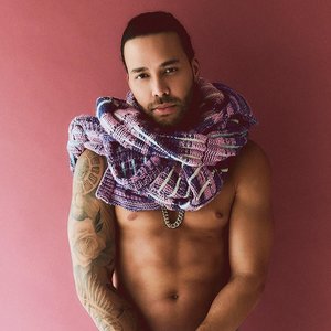 Изображение для 'Prince Royce'